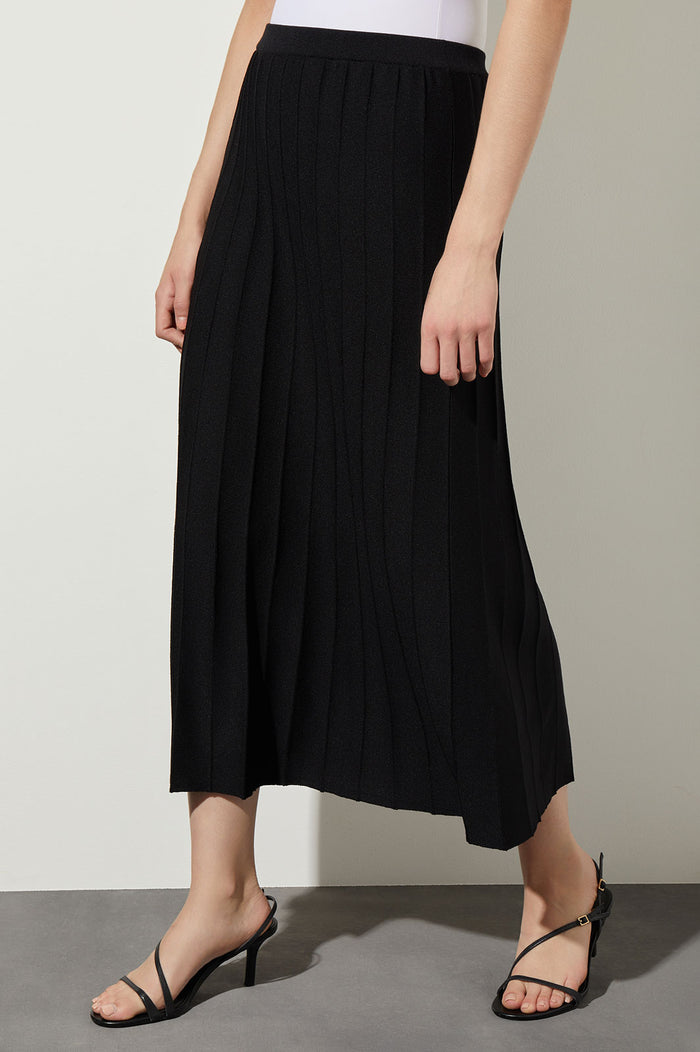 Plus Size Pleated Soft Knit Maxi Skirt | Ming Wang