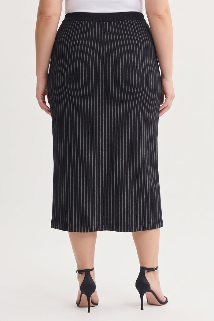 Plus Size Straight Floral Soft Ribbed Knit Maxi Skirt, Black/Ivory | Ming Wang