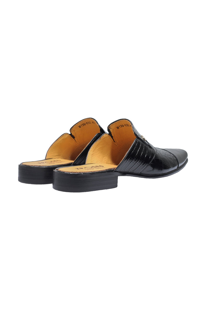 REAL LEATHER BLACK PRINTED HALF SHOE
