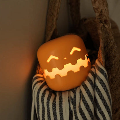 Spooky Pumpkin Night Light – Your Halloween Essential