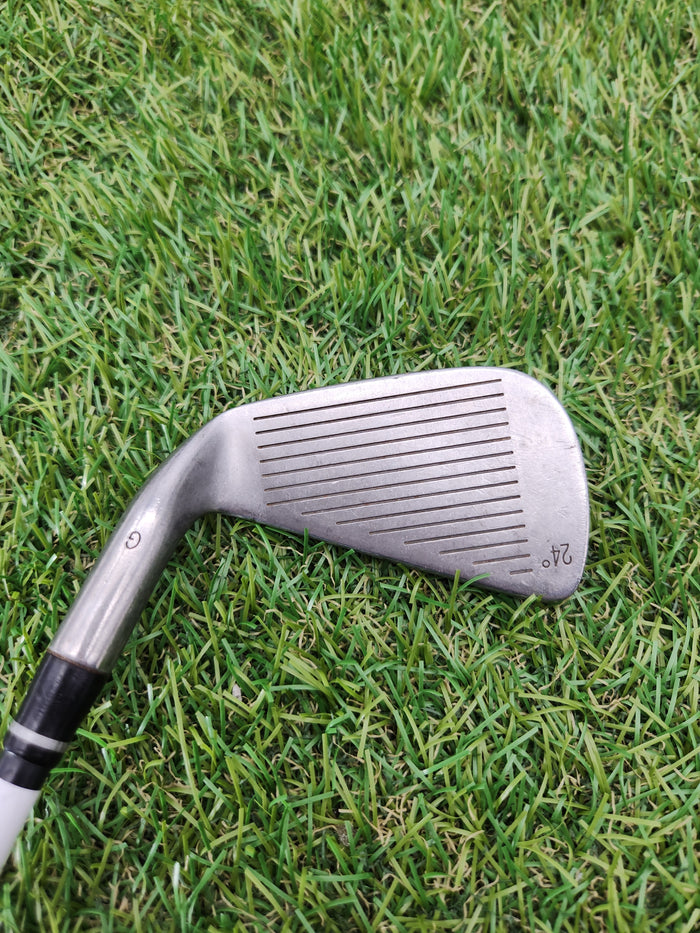 TOMMY ARMOUR 845S SILVER SCOT 4 IRON STIFF G FORCE 2 TS 105 38.5" GOOD