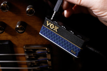 Vox amPlug 3 Bass Compact Bass Headphone Amplifier w/ Built - In FX and Speaker Emulation - electronicsexpo.com - Headphone Amplifiers
