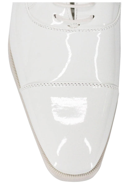 WHITE OXFORD LACEUP SHOES